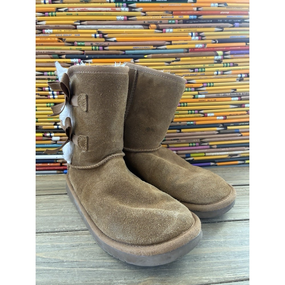 Kookaburra‎ By UGG Chestnut Brown Bow Accents Shearling Fur Boots Girls 3